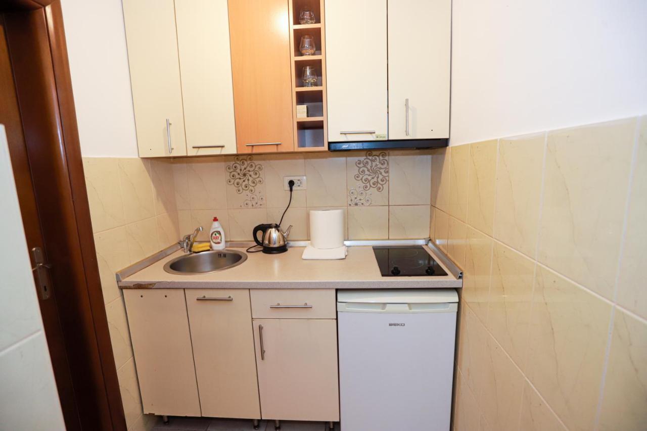 Apartments Cebra ヘルツェグ・ノヴィ エクステリア 写真